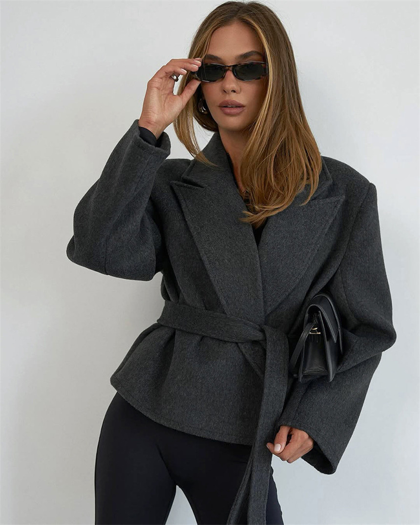 Modne krótkie marynarki damski – Street Fashion Winter 2026 recenzja i cena