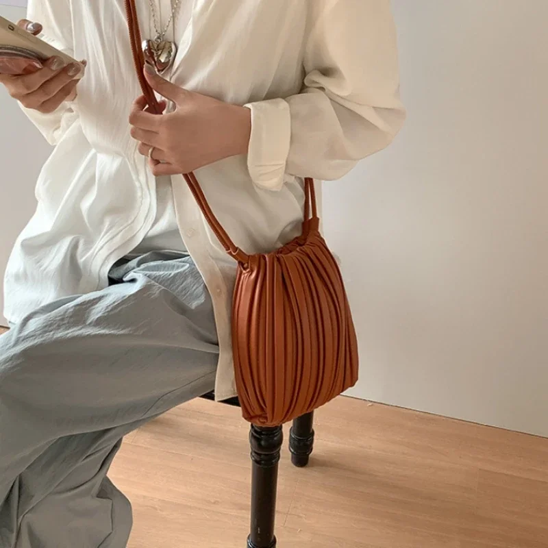 Letnia Nowa Damska Plisowana T – Street Fashion Korean recenzja i cena