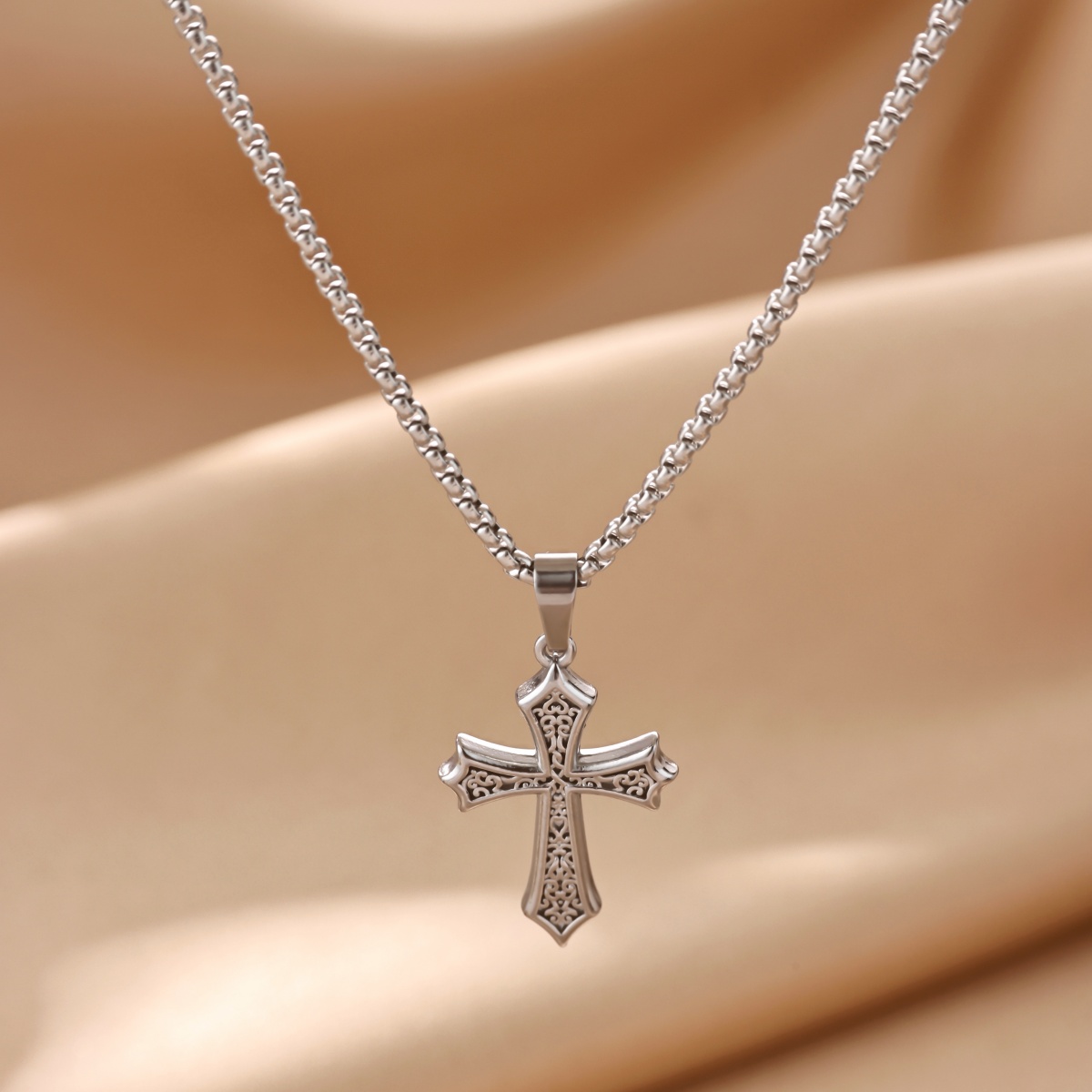 Naszyjniki z geometrycznym krz – Street Fashion Necklace recenzja i cena